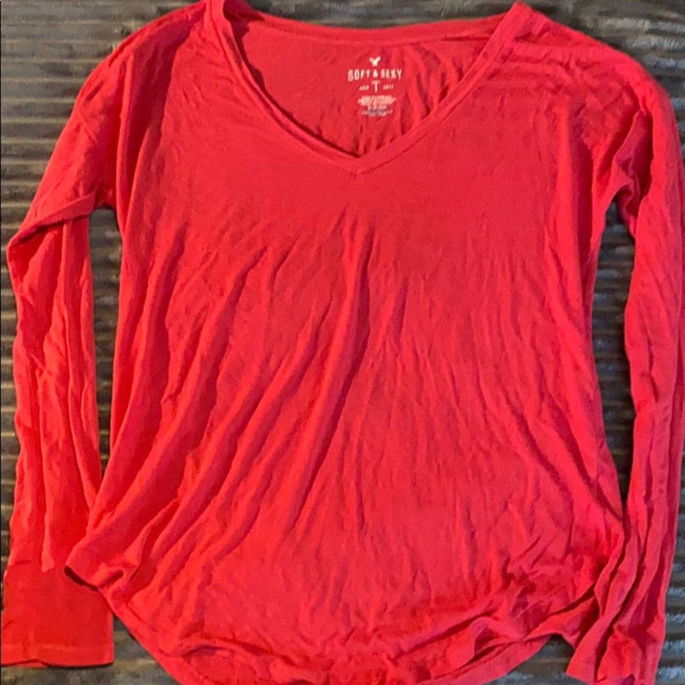 American Eagle long sleeve tshirt